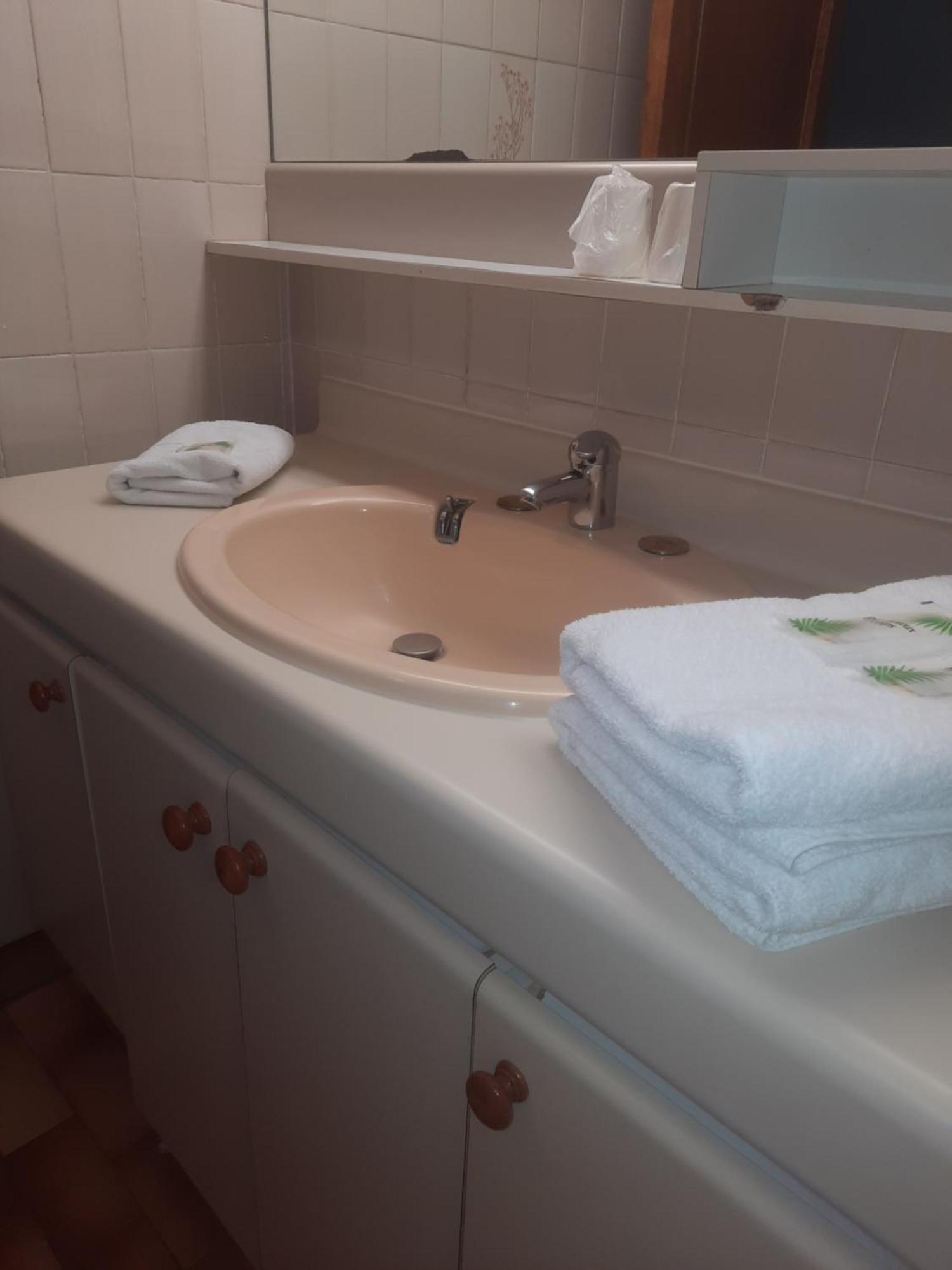 Hotel Central Digne-les-Bains Bagian luar foto